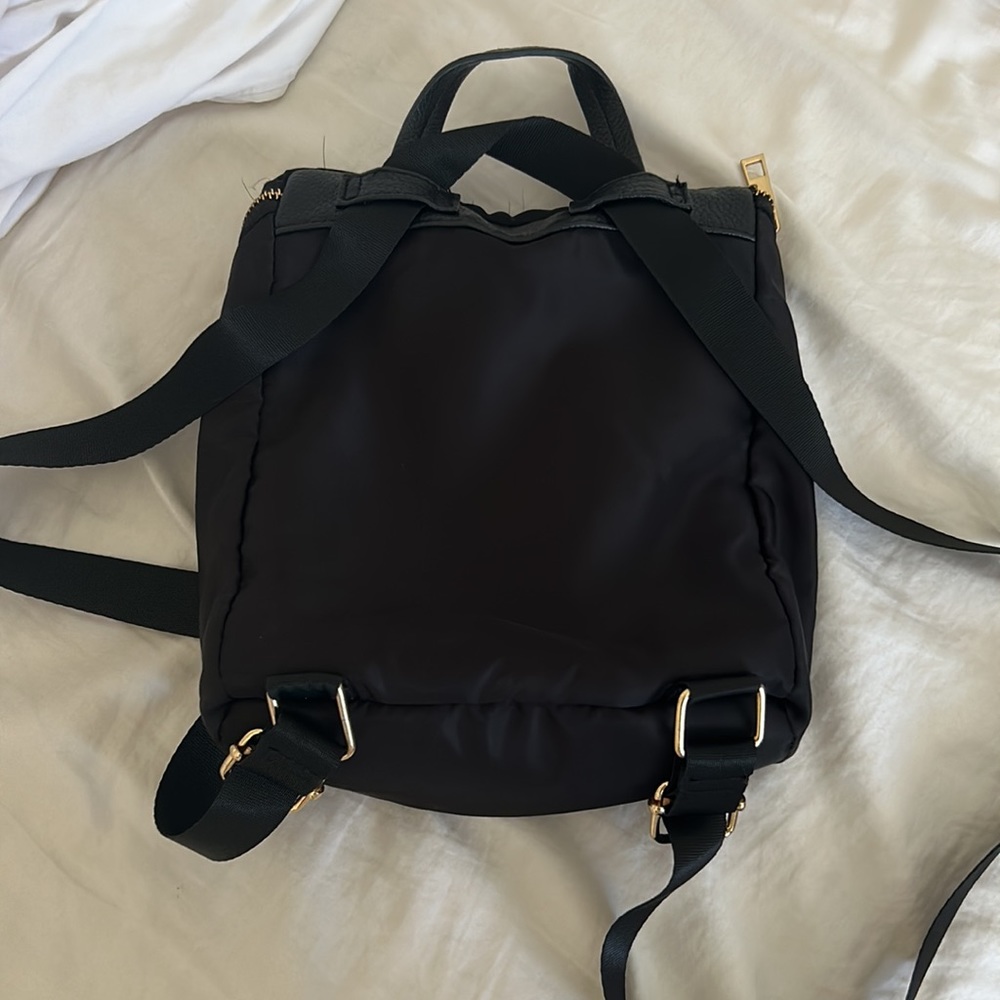Small black backpack - Picture 2 of 4